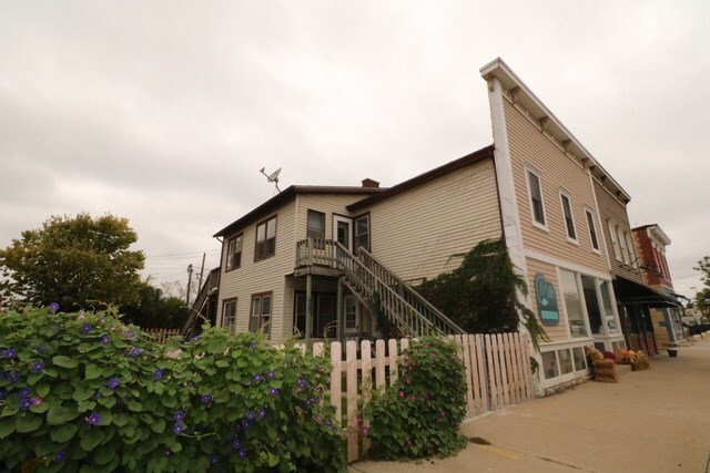 Primary Photo - 827 S State St