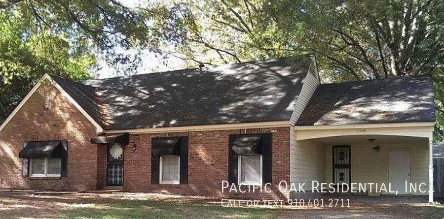 Foto principal - BELOW MARKET RENT!