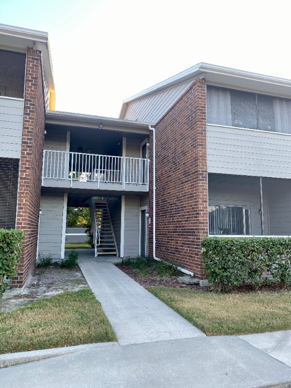 Primary Photo - 1400 Gandy Blvd N