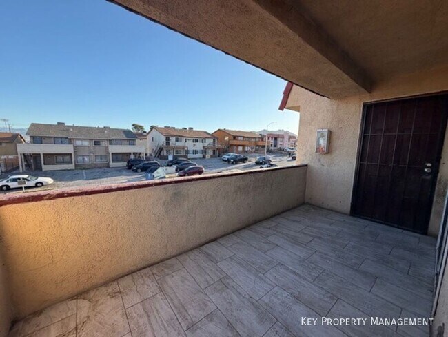 Building Photo - 6953 Hopkins Dr