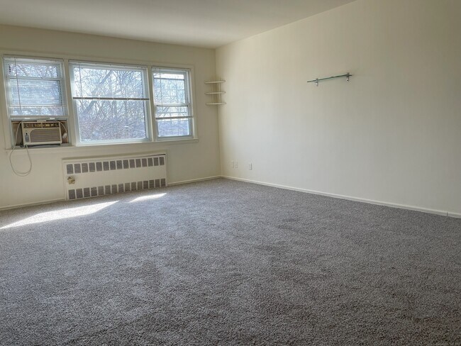 Foto del edificio - 264 Glenbrook Rd
