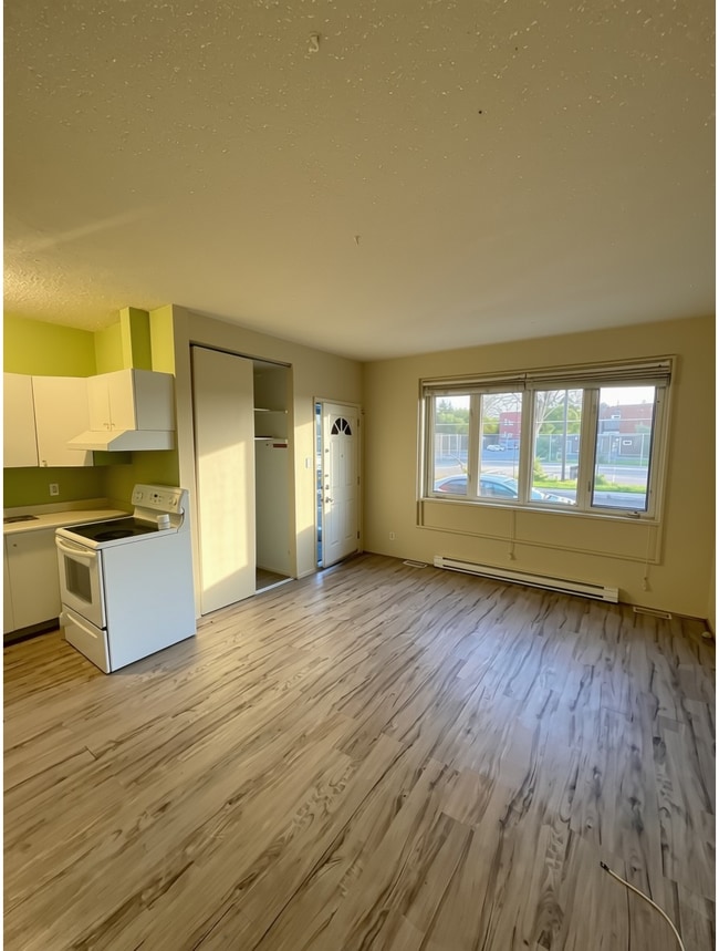 Building Photo - 1 Rue Fortier
