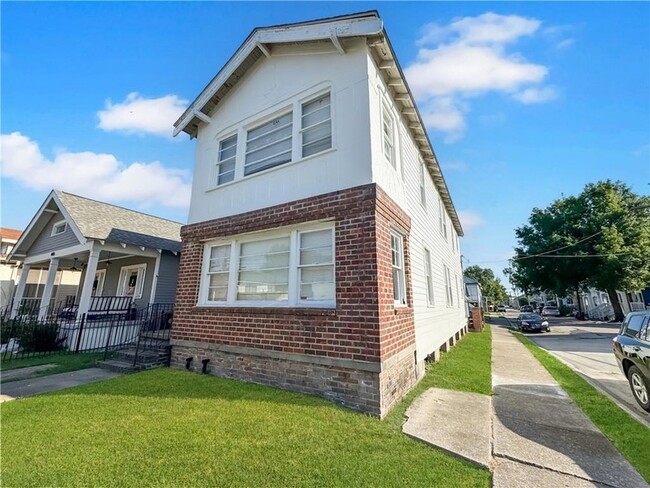 Photo - 4403 Elba St House