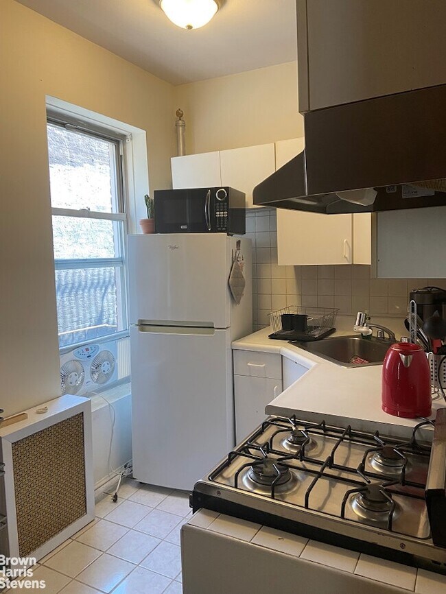 Foto del edificio - 854 10th Ave