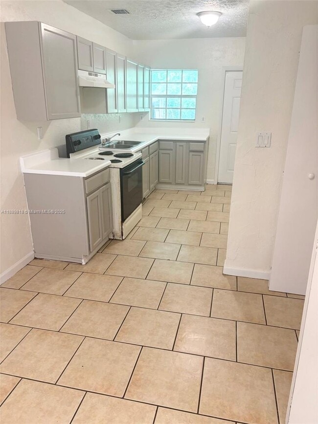 Foto del edificio - 10621 SW 170th Terrace