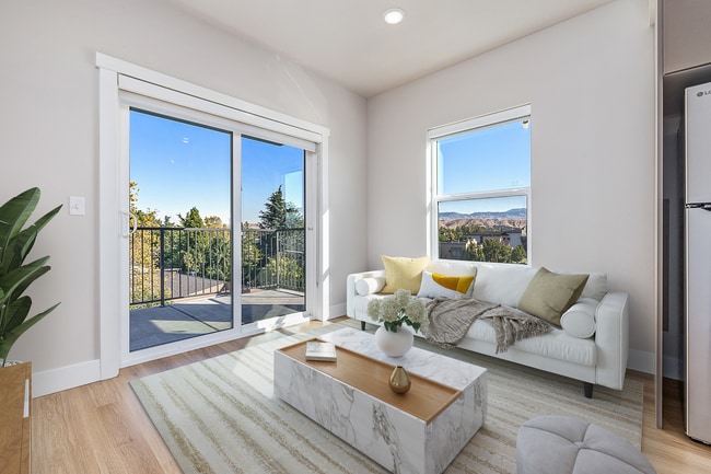 Building Photo - Luka Apartments