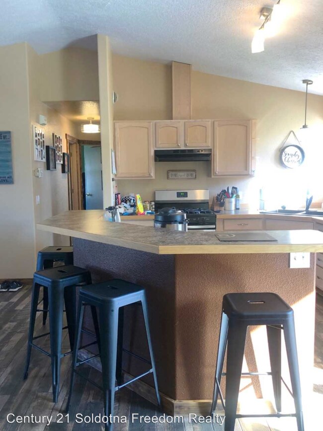 3 br, 1.5 bath House 1402 Julie Anna Drive House Rental in Kenai