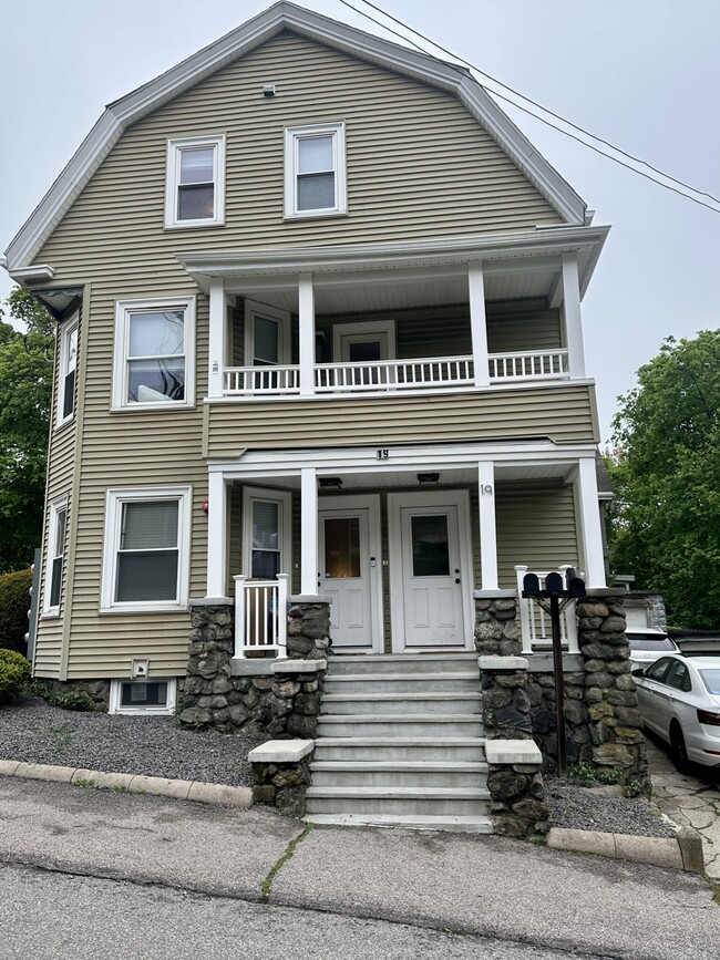 Building Photo - 19-21 Bellevue St
