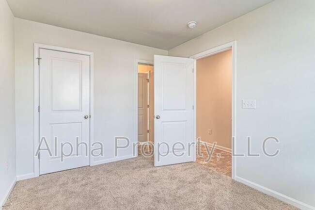 Foto del edificio - 540 Millsgate Cir