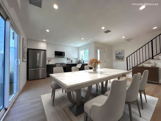 Foto del edificio - 6700 Noble Ave