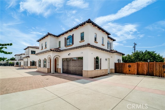 Foto del edificio - 2709 Cogswell Rd