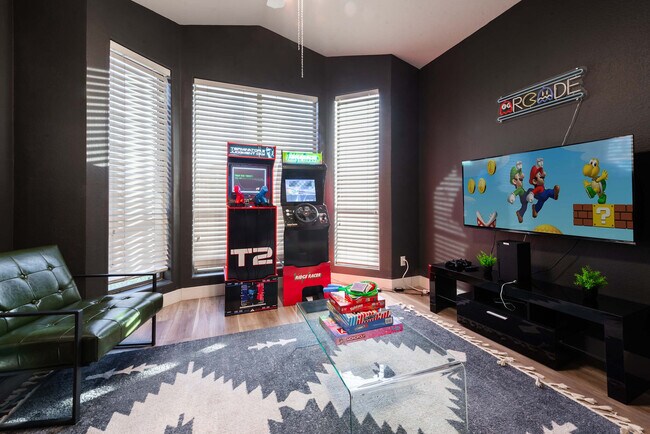 Foto del edificio - 5924 E Woodridge Dr