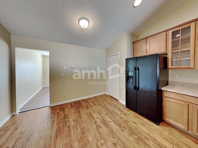 Foto del edificio - 6685 Southern Oaks Dr