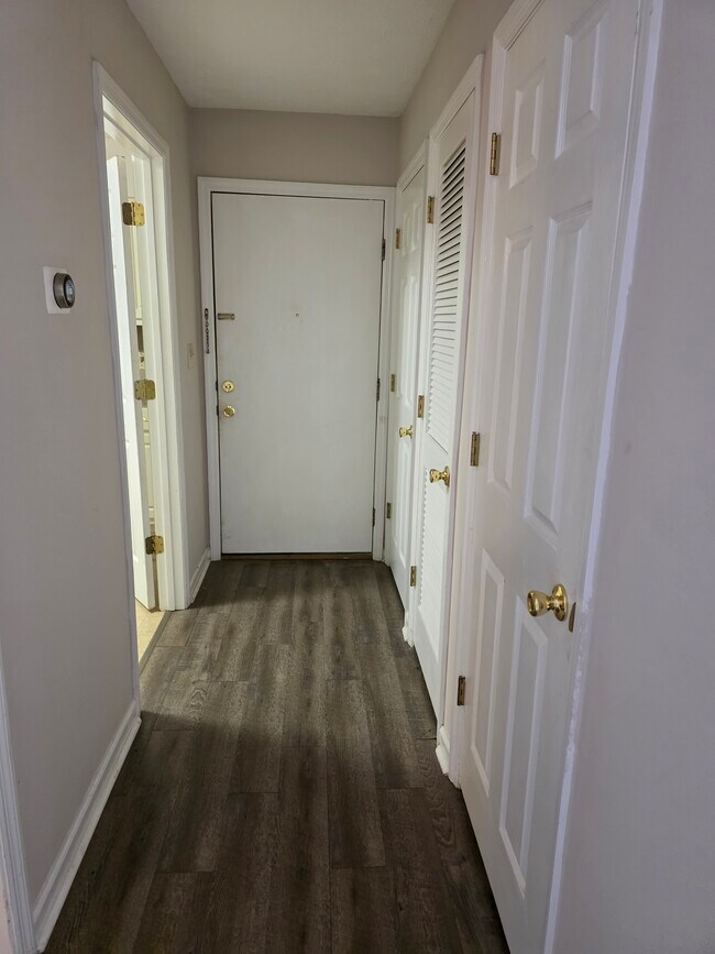 Foto del edificio - 4312 Old Macon Rd