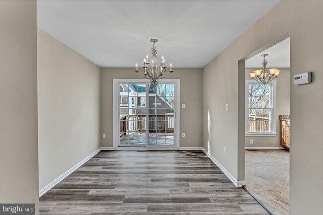 Foto del edificio - 12228 Grassy Hill Ct