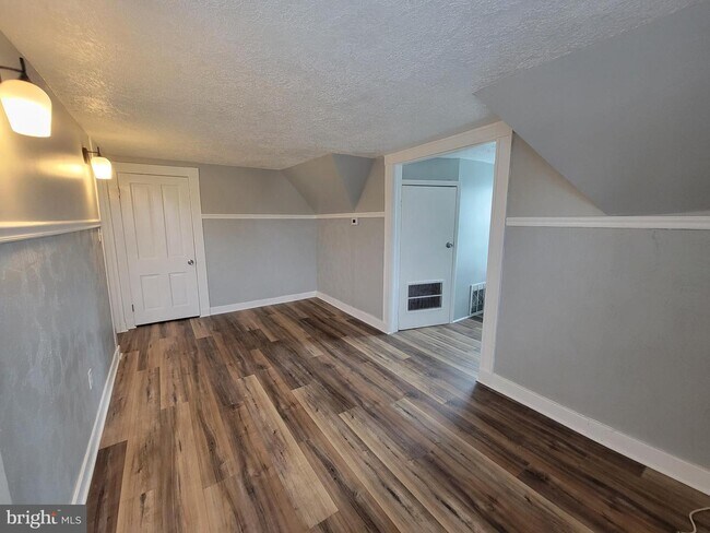 Building Photo - 3414 Garrison Blvd