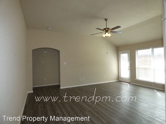 Building Photo - 3 br, 2 bath House - 10712 Irish Glen Trail
