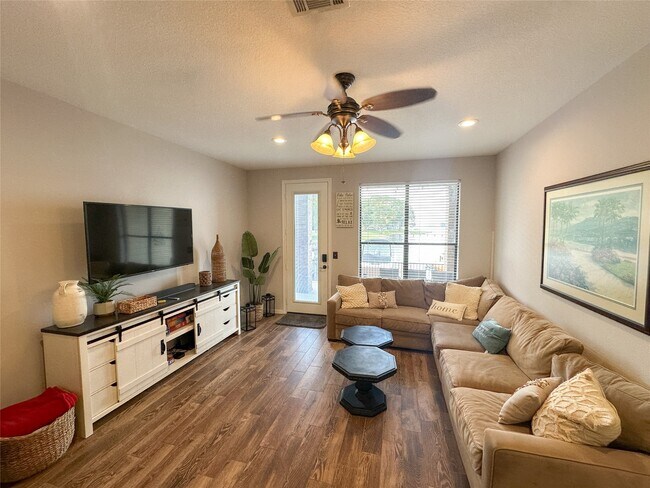 Foto del edificio - 11471 Ketch Ct
