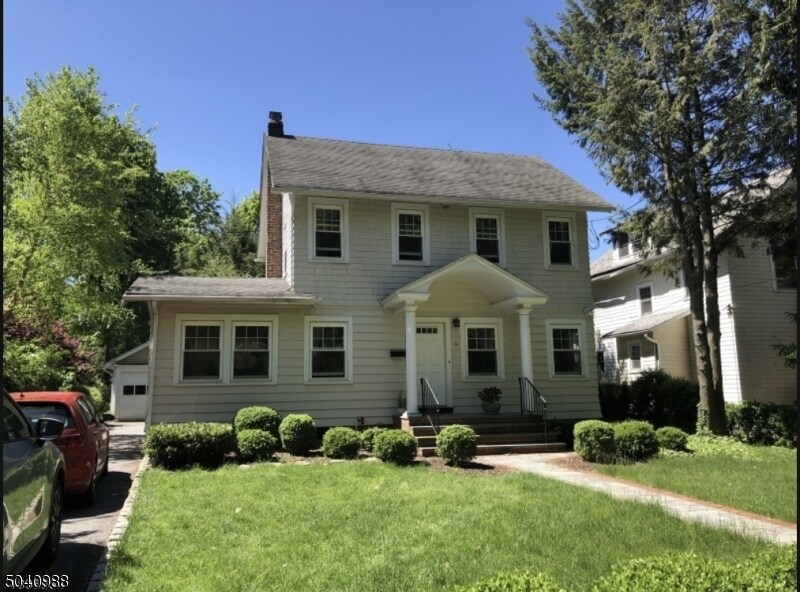 Primary Photo - 74 Woodland Ave