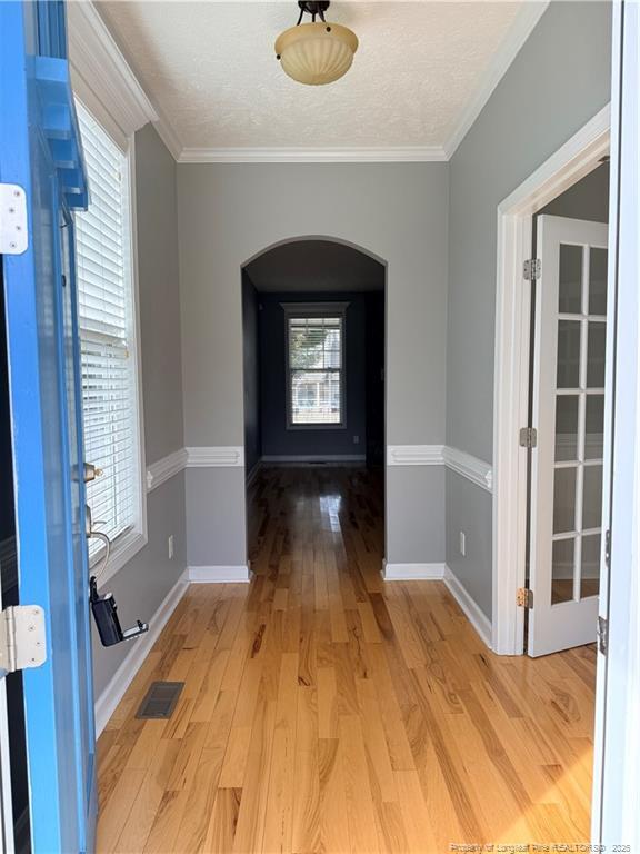 Building Photo - 3917 Barnsdale Dr