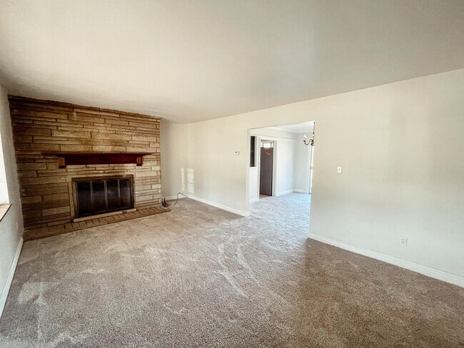 Building Photo - 123 Oberdick Dr