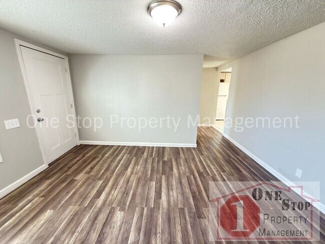 Building Photo - Beautiful 4 Bedroom 1.75 Bathroom Home in Independence!