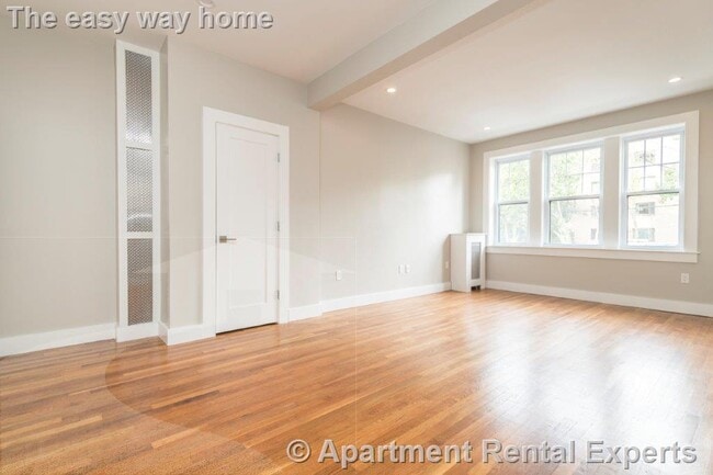 Photo - 16 Forest St Apartment