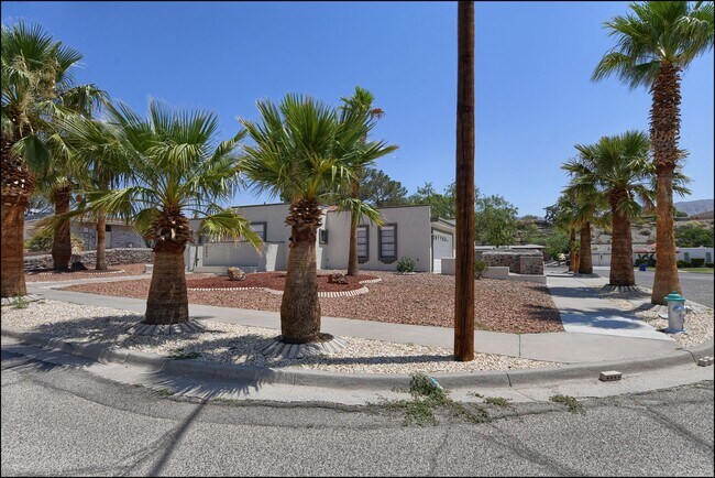 Building Photo - 6300 Jebel Way