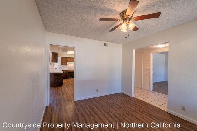 Foto del edificio - 4 br, 2 bath House - 2946 Lakewood Court
