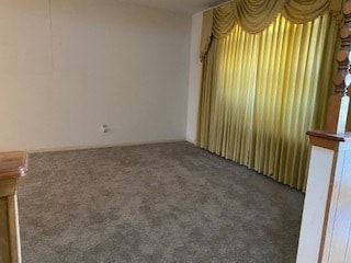 Building Photo - 201 Evergreen Dr