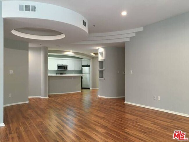 Foto del edificio - 12712 Moorpark St