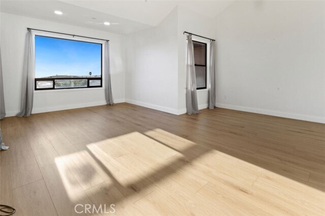 Foto del edificio - 1060 Calle Del Cerro