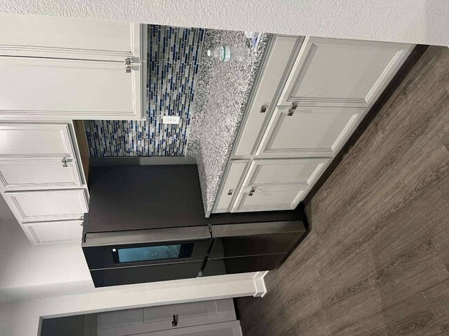 Building Photo - 111 Georgia Dr