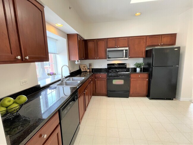 Foto del edificio - 3501 Wellington Ct