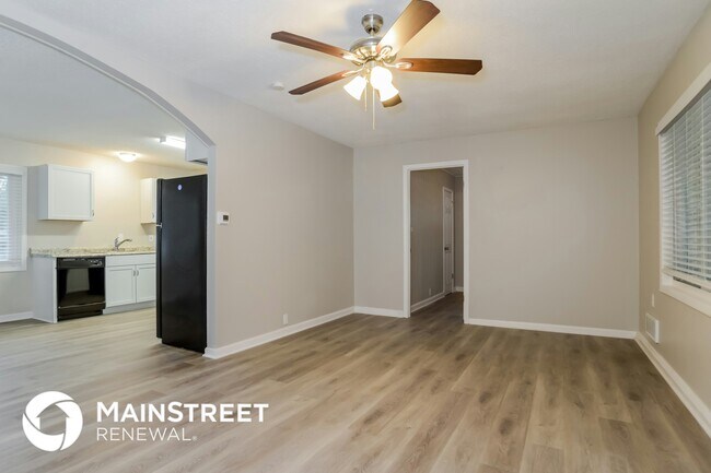 Foto del edificio - 10806 Bristol Terrace