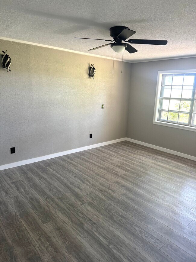 Building Photo - 2644 FM 1840