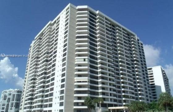 Building Photo - 600 Three Islands Boulevard