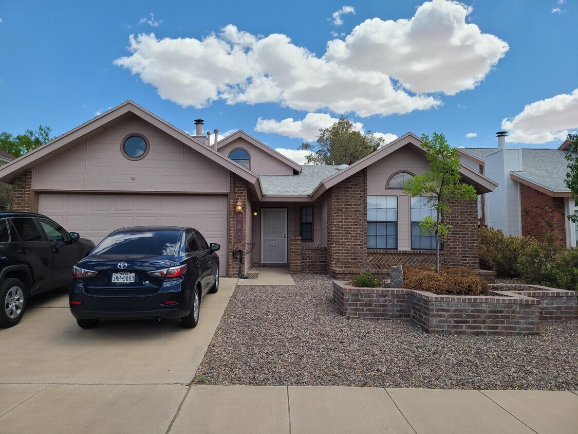 860 Springfire Dr, El Paso, TX 79912 House for Rent in El Paso, TX