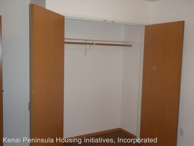 Building Photo - 394-396 Sohi Ln