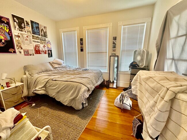 Building Photo - 69 Raymond Ave