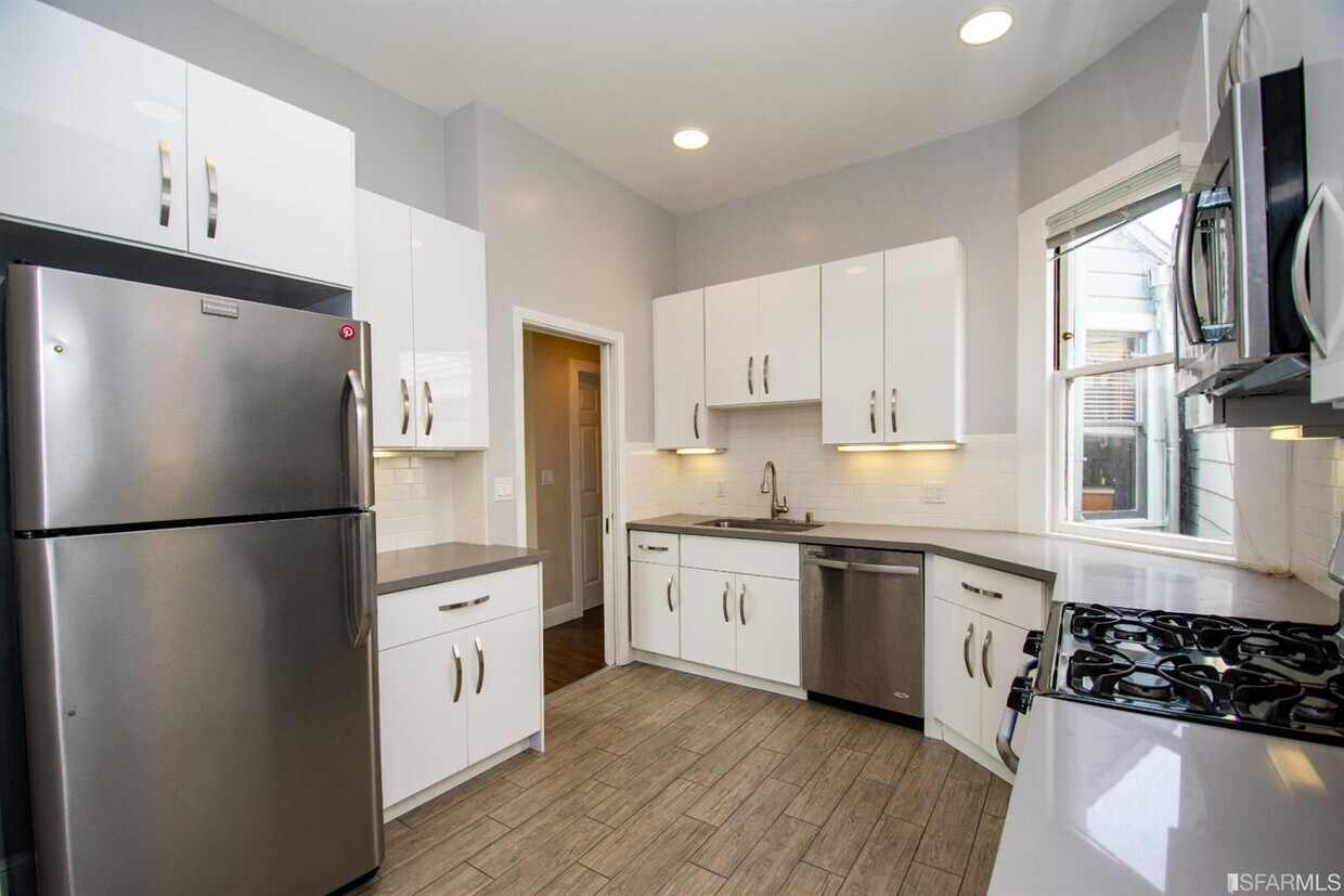 Foto principal - 500 Eugenia Ave