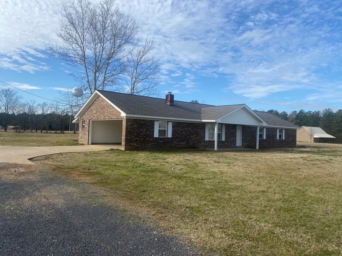 Primary Photo - 320 Billy Kidd Rd