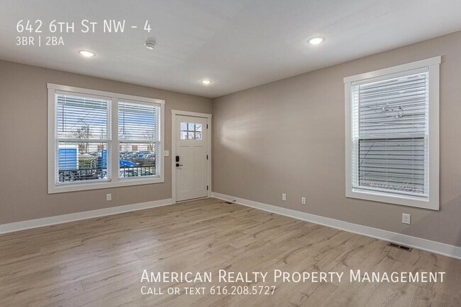 Foto del edificio - 642 6th St NW