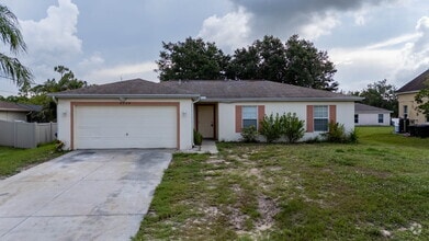 Building Photo - 2768 Saybrook Ave