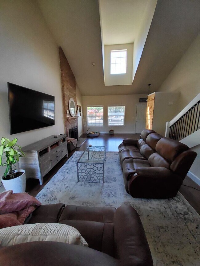 Foto del edificio - Great home near Progress Ridge