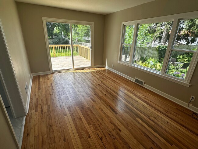 Foto del edificio - 1713 Sheridan St