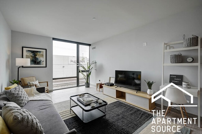 Photo - 2155 N Elston Ave Apartment