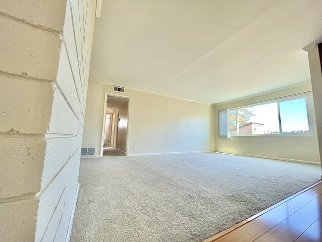 Building Photo - 78 Fairmount Ave