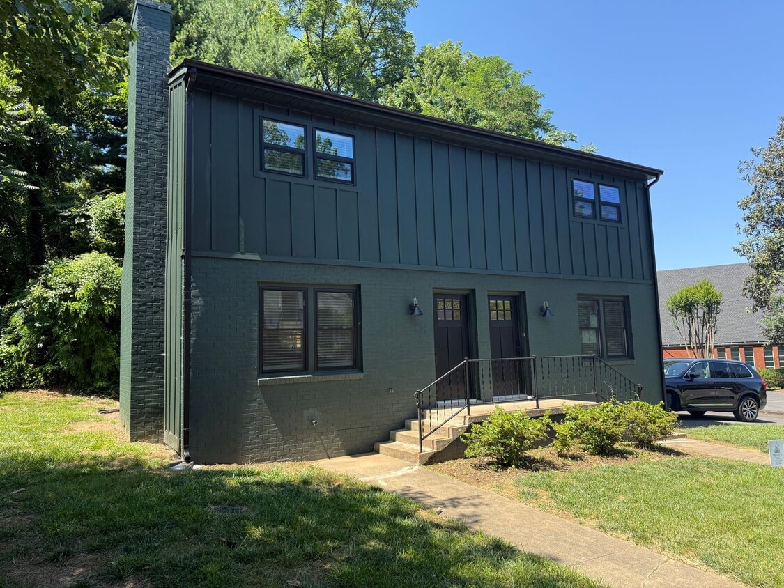 North Downtown Gem!! - North Downtown Gem!!