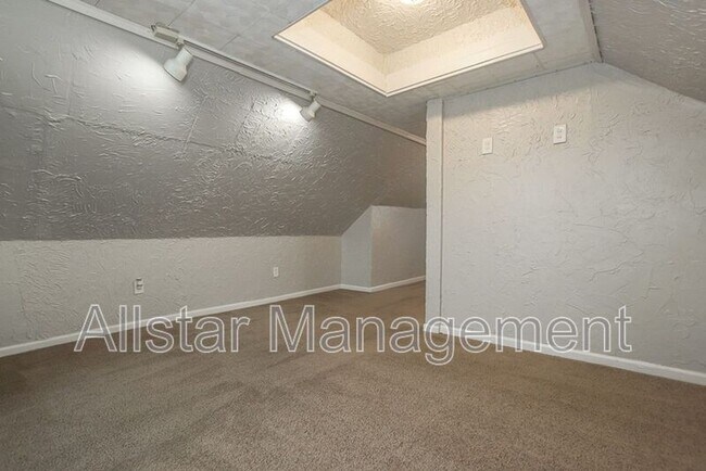 Foto del edificio - 4607 Lincoln Ave